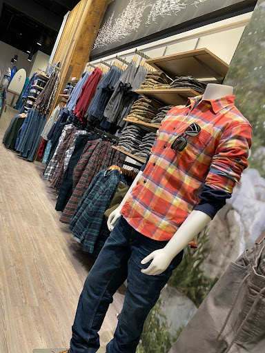 Clothing Store «L.L. Bean», reviews and photos, 4401 W 119th St, Leawood, KS 66209, USA