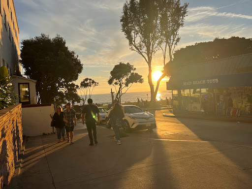 Toy Store «Main Beach Toys & Games», reviews and photos, 150 Laguna Ave, Laguna Beach, CA 92651, USA