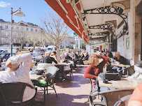 Atmosphère du Le Dardaillon Restaurant Bar les Vans - n°2