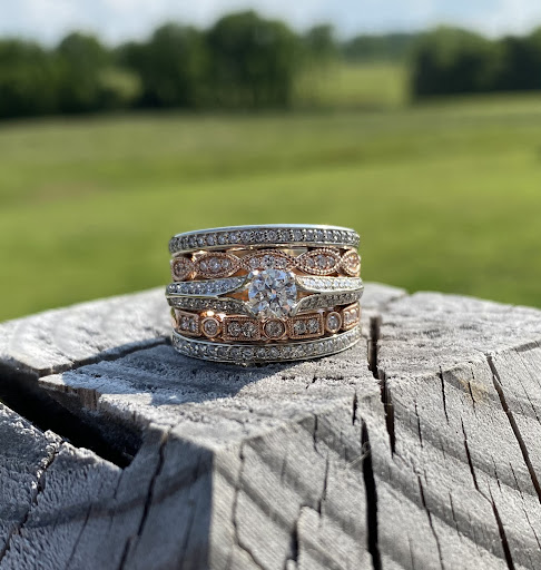 Jewelry Store «Tillis Jewelry», reviews and photos, 102 N 2nd Ave, Lewisburg, TN 37091, USA