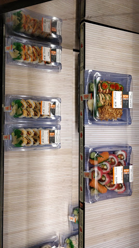 Grocery Store «Fresh Thyme Farmers Market- Apple Valley MN», reviews and photos, 14880 Florence Trail, Apple Valley, MN 55124, USA