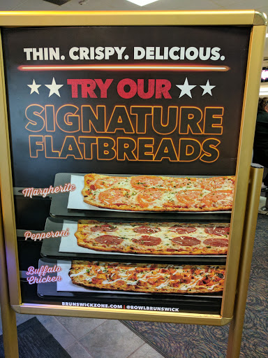 Bowling Alley «Brunswick Zone Majestic Lanes», reviews and photos, 1222 164th St SW, Lynnwood, WA 98087, USA