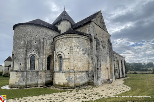 attractions prieuré de Villesalem Journet