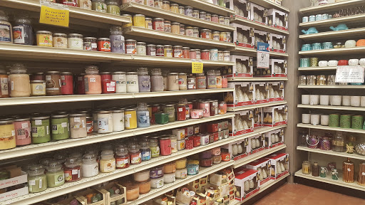 Home Goods Store «Christmas Tree Shops», reviews and photos, 41 Gusabel Ave, Nashua, NH 03063, USA