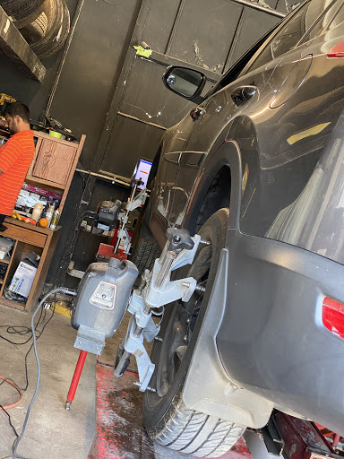 Auto Repair Shop «Usa Auto Sales & Repair», reviews and photos, 1642 N Beale Rd, Marysville, CA 95901, USA