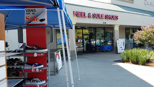Shoe Store «Heel & Sole Shoes», reviews and photos, 708 Mangrove Ave, Chico, CA 95926, USA