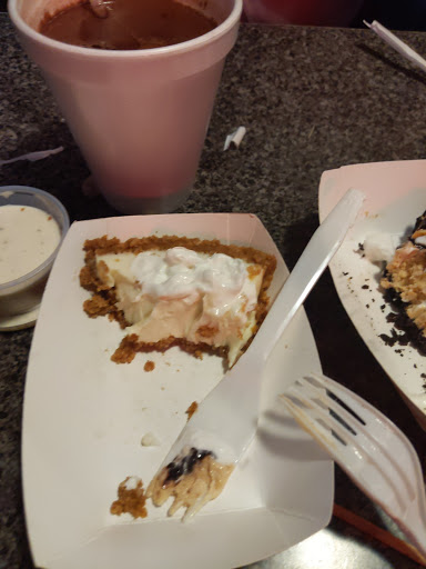 Seafood Restaurant «Lone Cabbage Fish Camp», reviews and photos, 8199 W King St, Cocoa, FL 32926, USA