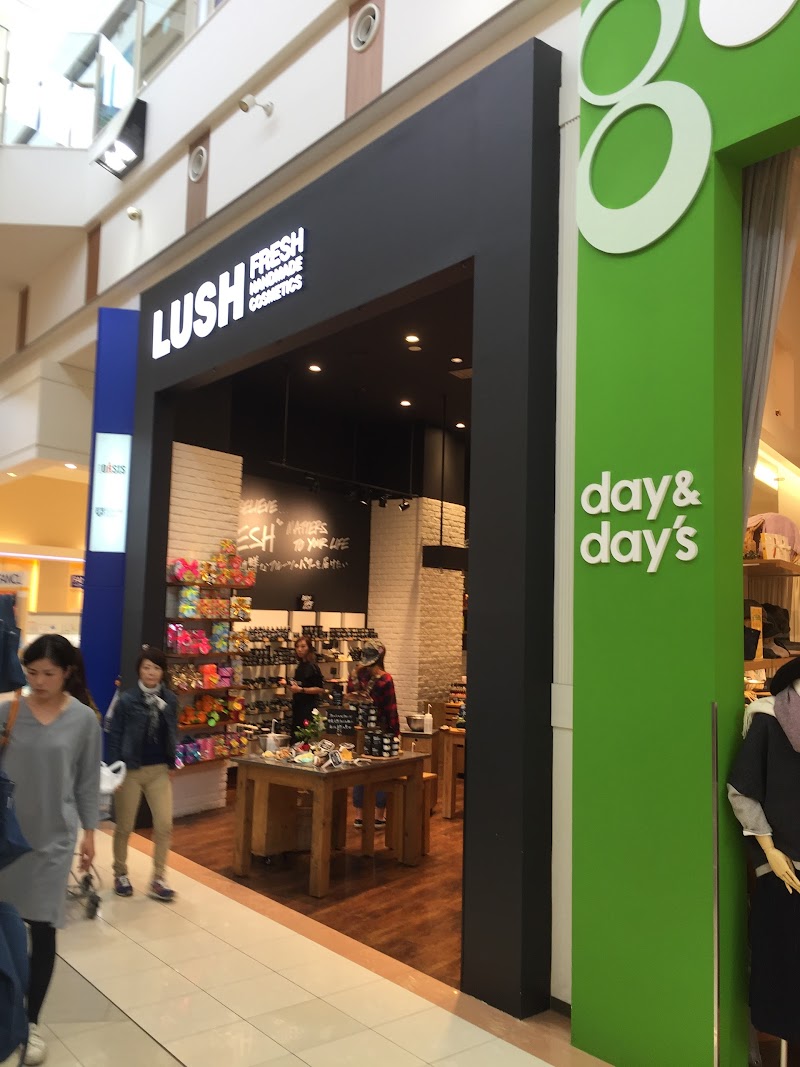 LUSH ｲｵﾝﾓｰﾙ熊本店