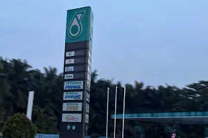 Petronas Kesas Arah Barat image