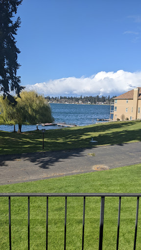 Bed & Breakfast «Thornewood Castle Bed and Breakfast», reviews and photos, 8601 N Thorne Ln SW, Lakewood, WA 98498, USA