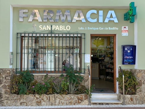 Información y opiniones sobre Farmacia San Pablo Ldo J Enrique García Badillo de San Pablo De Buceite