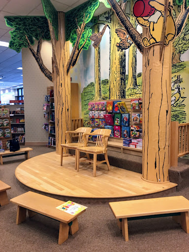 Book Store «Barnes & Noble», reviews and photos, 4000 Jericho Turnpike, East Northport, NY 11731, USA