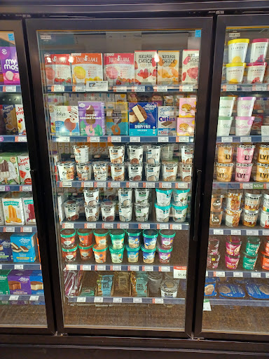 Grocery Store «Seward Community Co-op - Friendship Store», reviews and photos, 317 E 38th St, Minneapolis, MN 55409, USA