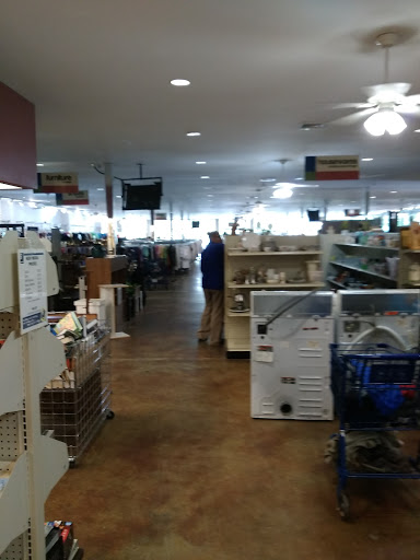 Disability Services & Support Organisation «Goodwill Retail Store», reviews and photos, 1030 Lake Oconee Pkwy, Eatonton, GA 31024, USA