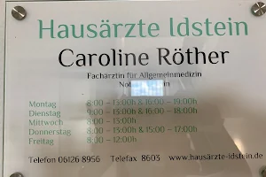 Caroline Röther, Fachärztin für Allgemeinmedizin, Notfallmedizin, Tauchtauglichkeit, Reisemedizin image