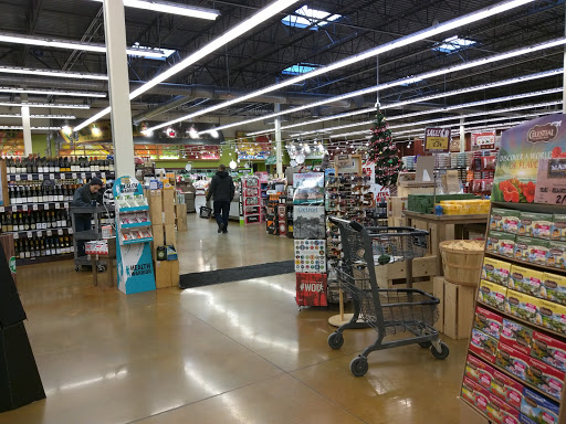 Grocery Store «Fresh Thyme Farmers Market - Ypsilanti Township MI», reviews and photos, 2985 Washtenaw Ave, Ypsilanti, MI 48197, USA