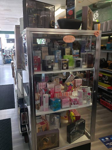 Pawn Shop «U-Pawn LLC», reviews and photos, 884 Main St, Willimantic, CT 06226, USA