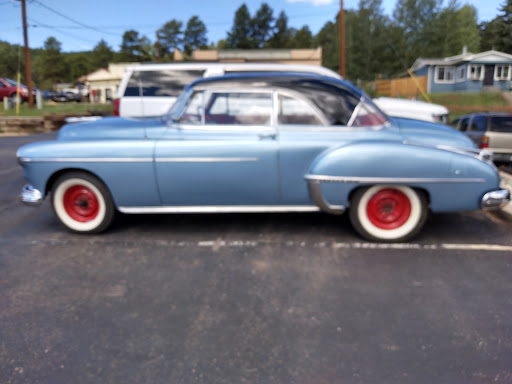 Auto Body Shop «Pikes Peak Auto Body», reviews and photos, 815 W Lorraine Ave, Woodland Park, CO 80863, USA