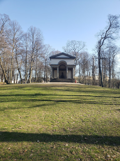 Dianas tempel, Karlbergs slottsväg 12, 171 73 Solna