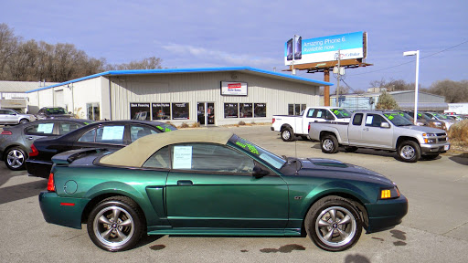 Car Dealer «Certified Auto Sales», reviews and photos, 5238 NW 2nd St, Des Moines, IA 50313, USA