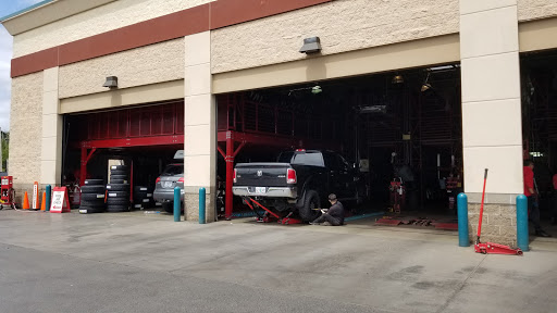 Tire Shop «Discount Tire Store - Beaverton, OR», reviews and photos, 18643 NW Eider Ct, Beaverton, OR 97006, USA