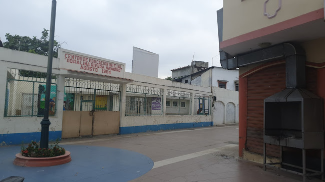 Opiniones de Escuela Doralina Rivera en Machala - Escuela