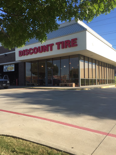 Tire Shop «Discount Tire Store», reviews and photos, 8550 N MacArthur Blvd, Irving, TX 75063, USA
