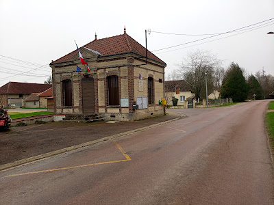 Mairie à Roncenay