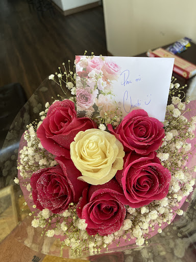 Florist «Flowers By Elena», reviews and photos, 95 Broadway, Methuen, MA 01844, USA