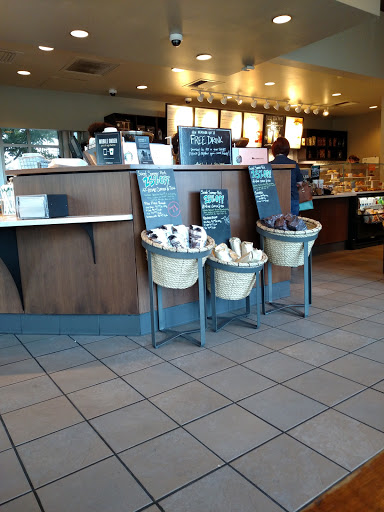 Coffee Shop «Starbucks», reviews and photos, 917 S Broadway St, Little Rock, AR 72201, USA