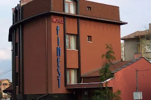 Хотел "Финест" image