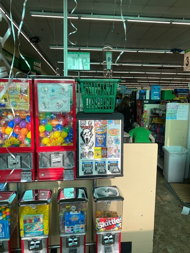 Dollar Store «Dollar Tree», reviews and photos, 402 E Clifty Dr Ste 4, Madison, IN 47250, USA