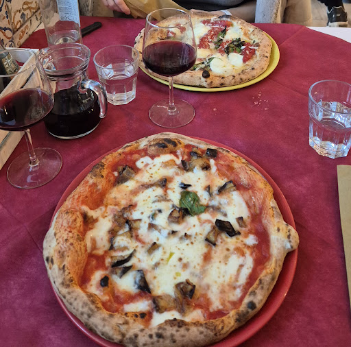 Pizzeria Mancini Vicin o Mare by Cacace in Trieste, Provincia di Trieste