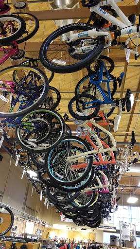 Camping Store «REI», reviews and photos, 240 Andover Park W, Tukwila, WA 98188, USA