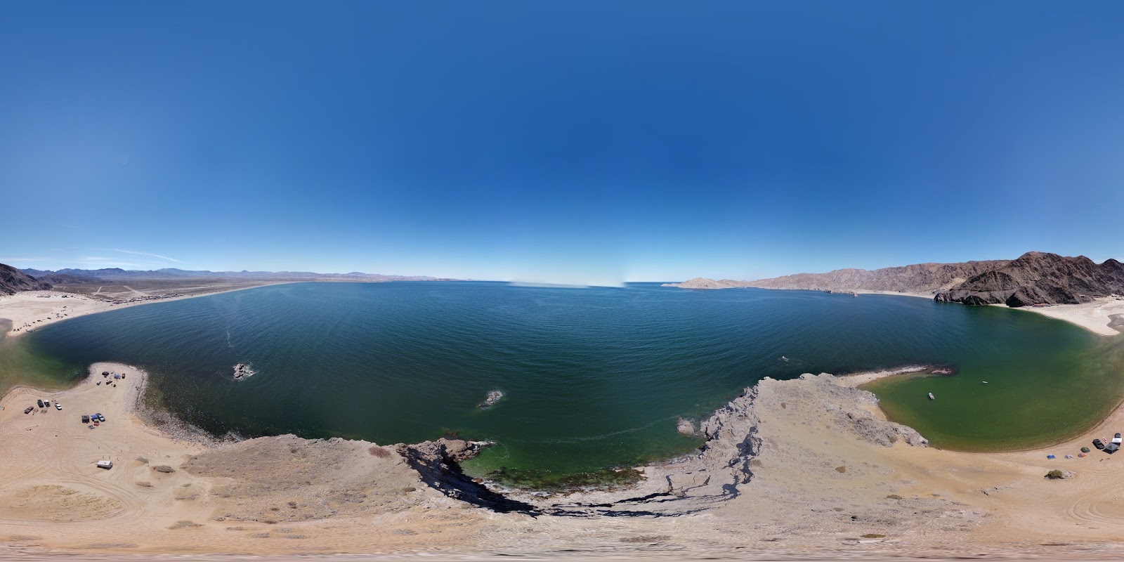 Fotografie cu Playa Campamento amplasat într-o zonă naturală