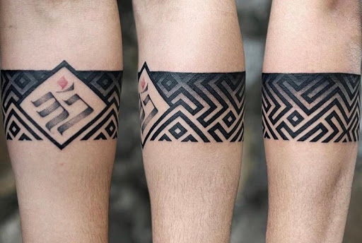 Explore trap tattoo ideas, creative tattoo ideas in Rome, available at Body Canvas