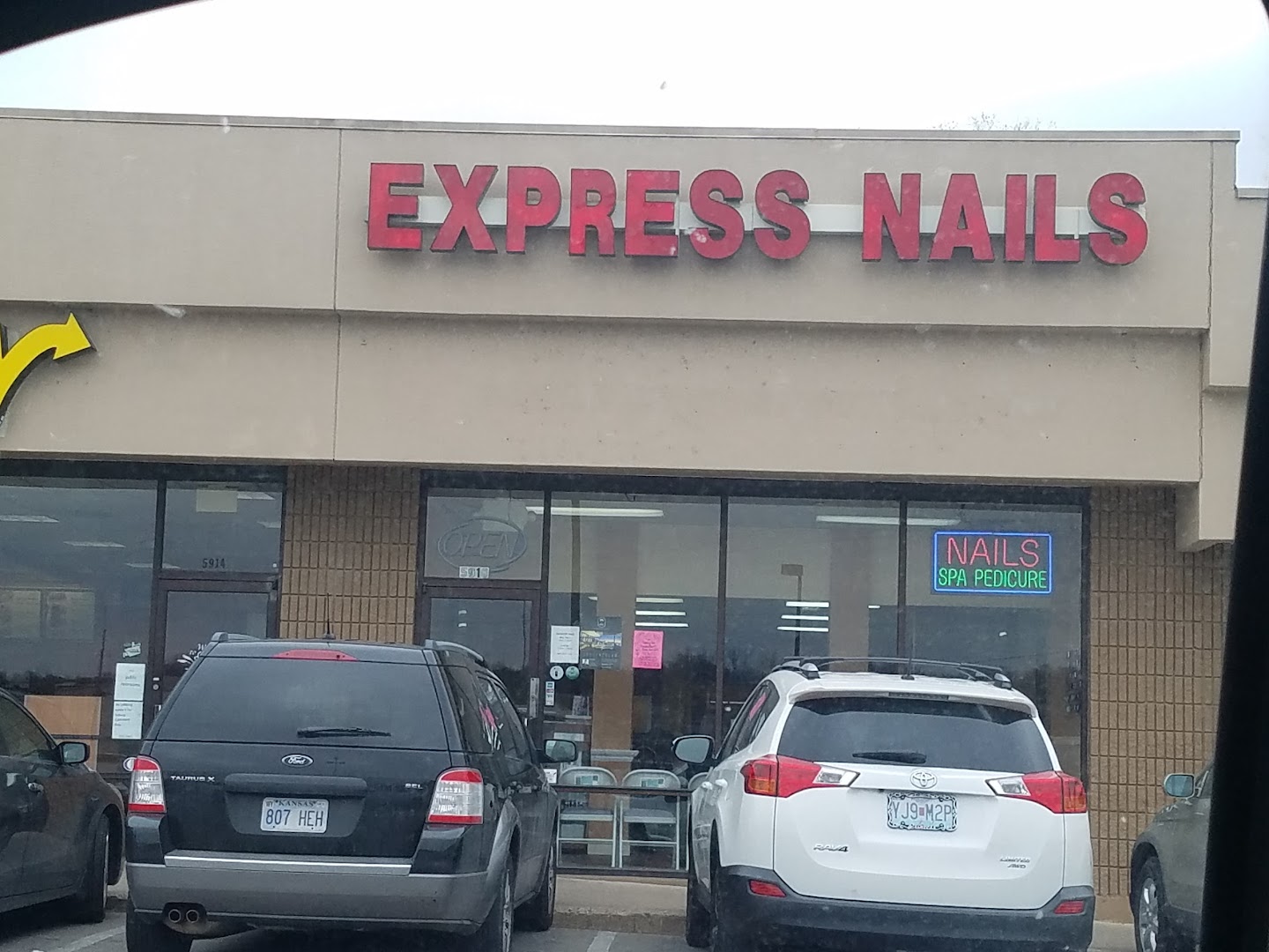 Express Nails