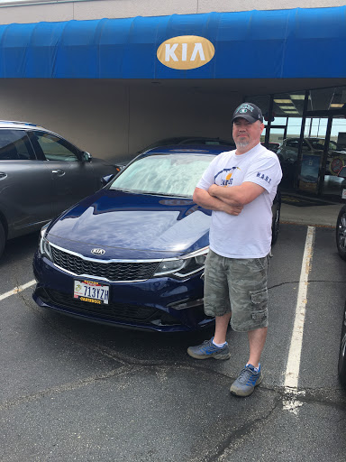 Kia Dealer «Matt Castrucci Kia», reviews and photos, 3013 Mall Park Dr, Dayton, OH 45459, USA