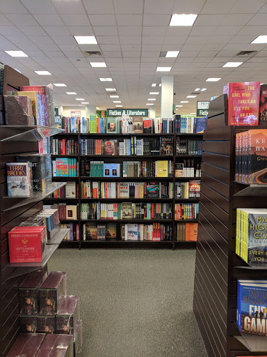 Book Store «Barnes & Noble», reviews and photos, 5835 Sky Pond Dr, Loveland, CO 80537, USA