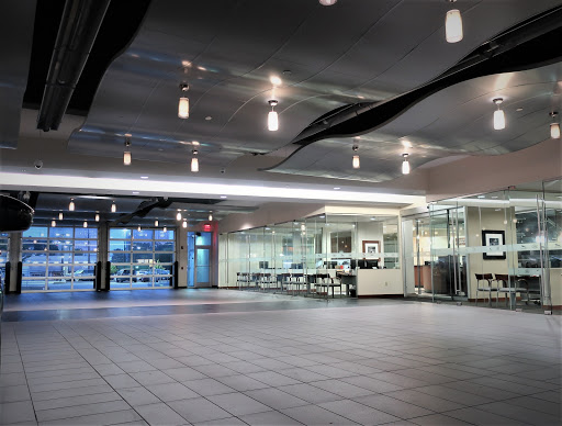 Car Dealer «Land Rover Buckhead», reviews and photos, 3040 Piedmont Rd NE, Atlanta, GA 30305, USA