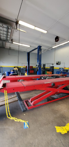 Tire Shop «Goodyear Auto Service Center», reviews and photos, 3690 Bird Rd, Coral Gables, FL 33133, USA