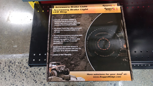 Truck Accessories Store «4 Wheel Parts - Portland - South Tabor», reviews and photos, 2700 SE 82nd Ave, Portland, OR 97266, USA