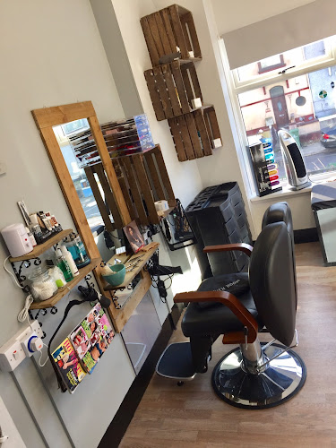 Reviews of The Hair Room in Plymouth - Barber shop