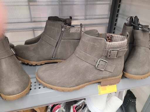 Department Store «Walmart Supercenter», reviews and photos, 231 Bluebell Dr SW, New Philadelphia, OH 44663, USA