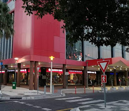 Burger King Green Market Square (Closed) photo