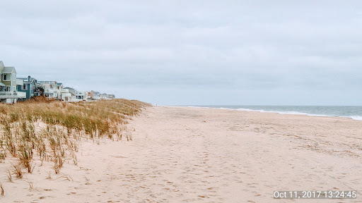 Canoe & Kayak Store «East of Maui», reviews and photos, 104 St Louis St, Dewey Beach, DE 19971, USA
