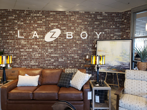 Furniture Store «La-Z-Boy Furniture Galleries», reviews and photos, 500 Romence Rd, Portage, MI 49024, USA