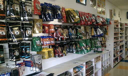Tobacco Shop «Smoker Friendly Discount Tobacco #15», reviews and photos, 2613 16th St, Bedford, IN 47421, USA