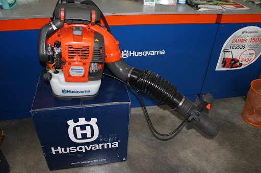 Agromontefrío Husqvarna Montefrío en Montefrío, Granada