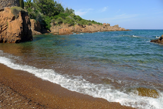 Publique Le Trayas Beach